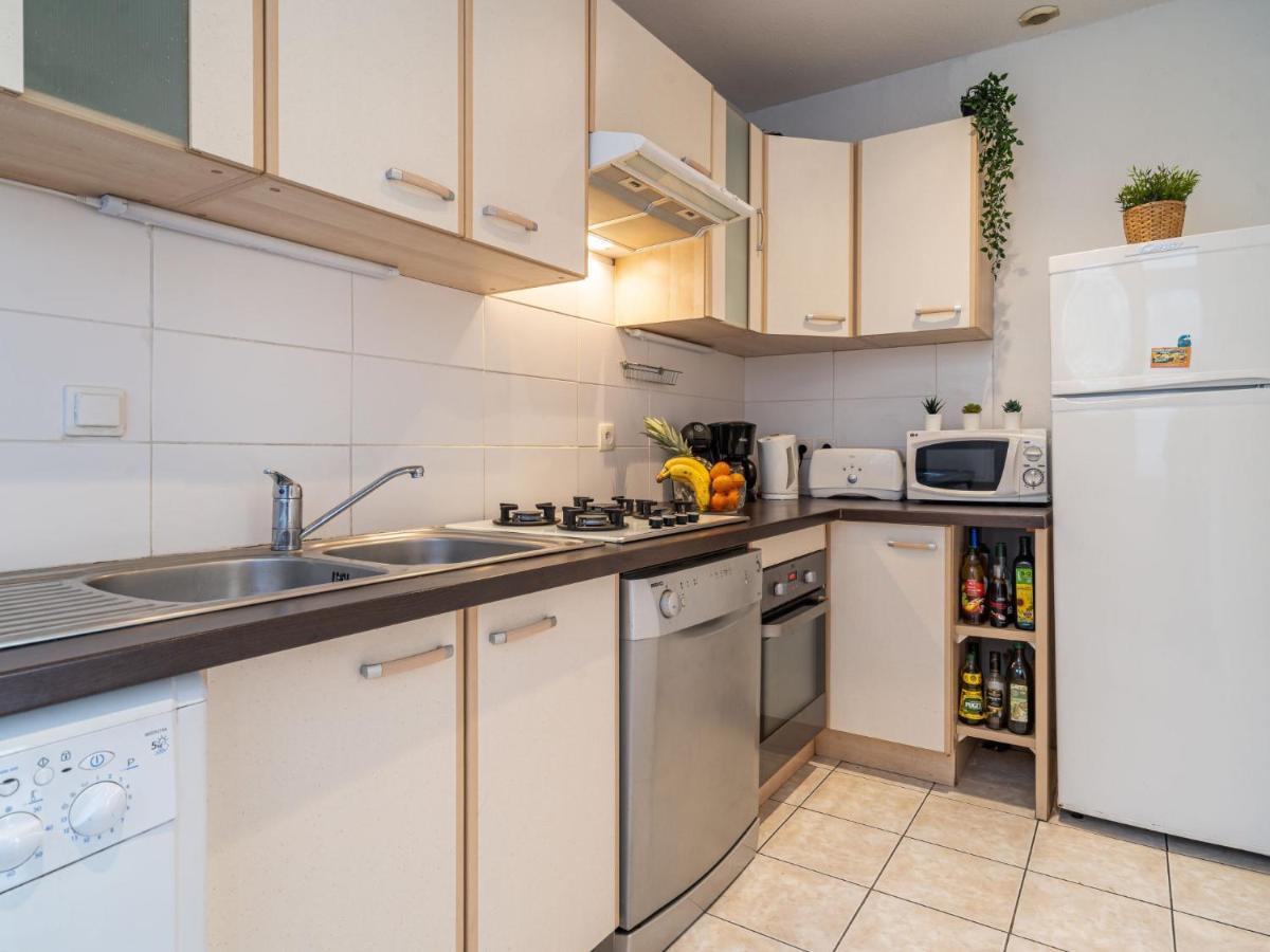 Apartment La Republique-1 By Interhome Биариц Екстериор снимка